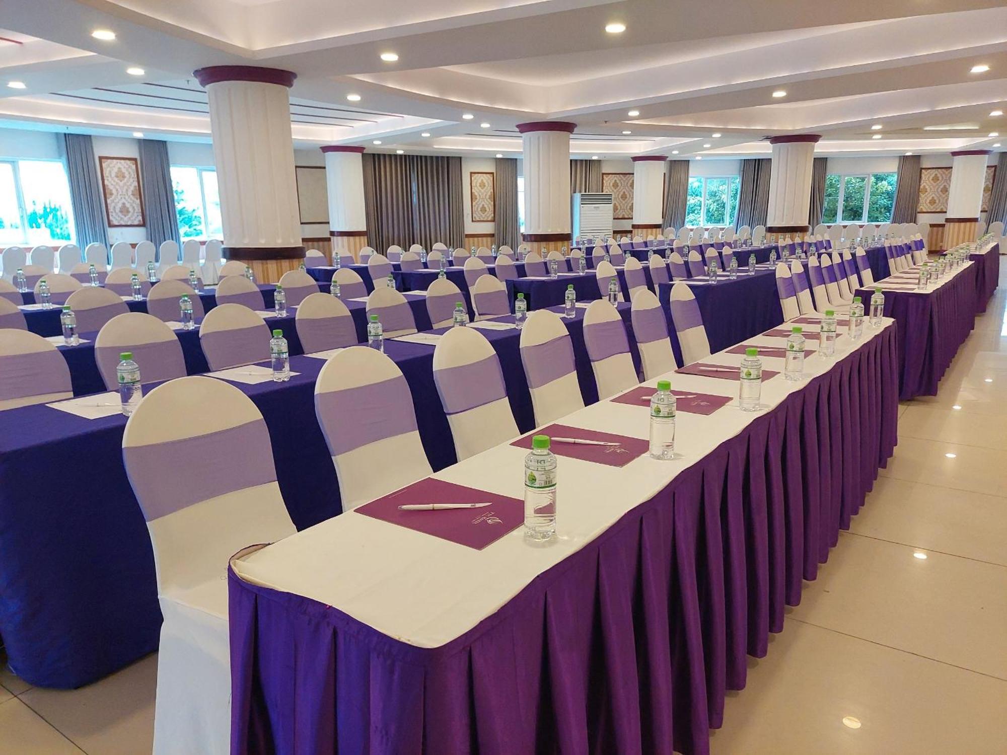 Ttc Hotel Phan Thiết Esterno foto